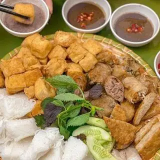 Hình ảnh Bún đậu đầy đủ