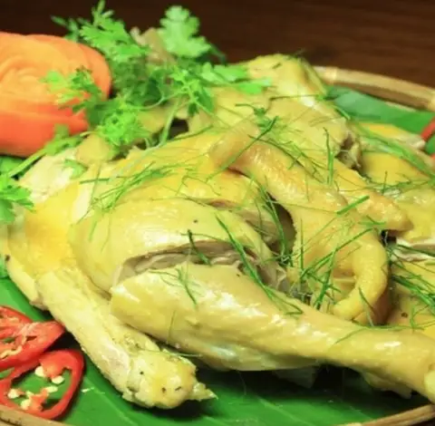 Chân Gà Hấp Hành - Gà Hấp Muối, Tiêu Xanh & Mắm Nhĩ - Trần Văn Dư - Món truyền thống/Đặc sản gần bạn