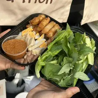 Hình ảnh Chả cuốn cá trích mẹt suy đét