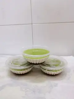 Hình ảnh Rau câu ba màu chén