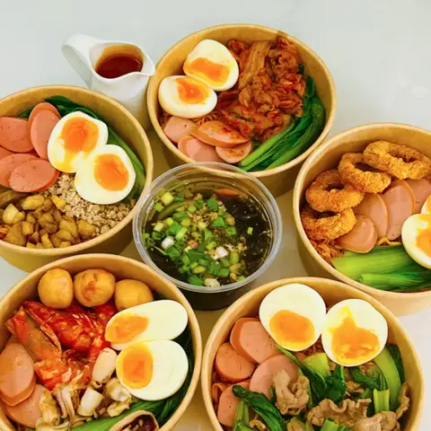 Mì Trộn Indomie 20 Thước - Đoàn Văn Bơ - Bún/Phở/Mỳ/Cháo gần bạn