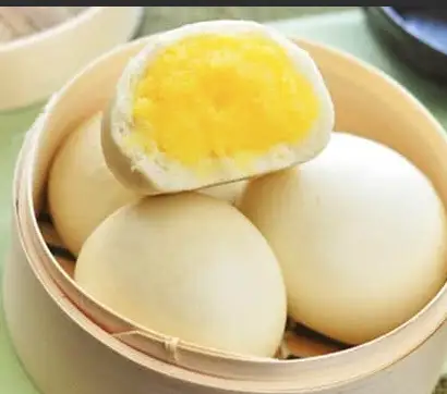 Bánh bao trứng sữa - 55.000 ₫ tại Dimsum Hongkong Nhỏ - Mì Vịt Tiềm & Sủi Cảo - Đường Số 12B