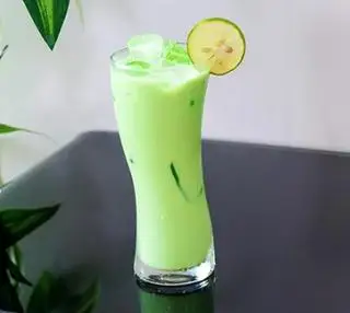 Sâm dứa sữa - 20.000 ₫ tại Ăn Vặt Nhà Xíu - Chân Gà Sốt Thái - Phú Lộc