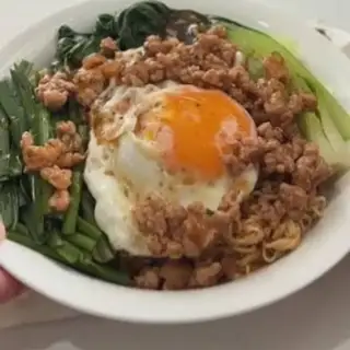 Mì trộn thịt bằm - 54.000 ₫ tại Ăn Vặt Nhà Nga Cá Viên Chiên & Combo Ăn Vặt - Đoàn Hồng Phước