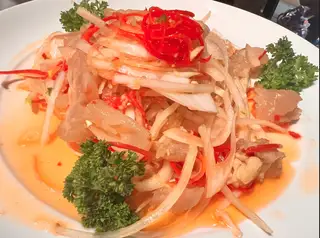 Hình ảnh Gỏi gân bò sốt chua ngọt