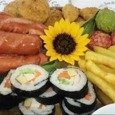 Sushi CH 152 - Lạc Long Quân - Ăn vặt gần bạn