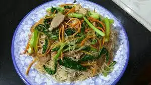 Bún gạo xào - 30.000 ₫ tại Quán A Chảy - Bánh Ướt, Bánh Cuốn & Bún Gạo Xào - Tô Hiệu