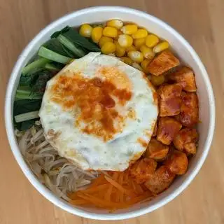 Hình ảnh Cơm gà sốt cay -hàn quốc