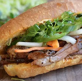 Hình ảnh Bánh mì thập cẩm