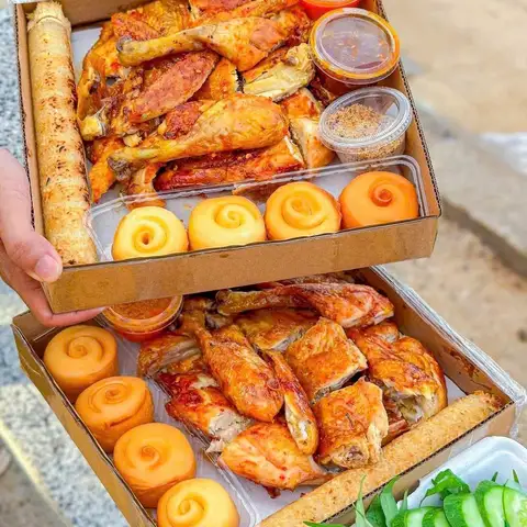 Hình ảnh Gà Nướng Cơm Lam - An Dương Vương