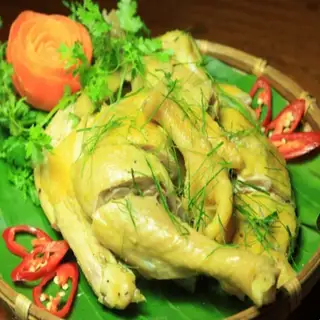 Hình ảnh Nửa con gà ta chặt gỏi