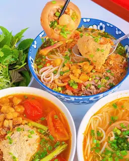 Bún riêu đặc biệt - 75.000 ₫ tại Bánh Canh Hà Lan Buôn Mê - Nguyễn Văn Nghi