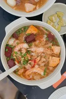 Bánh canh cua tô thường - 55.000 ₫ tại Quán Loan - Bánh Canh Cua, Súp Cua & Hủ Tiếu Nam Vang - Lê Văn Thọ
