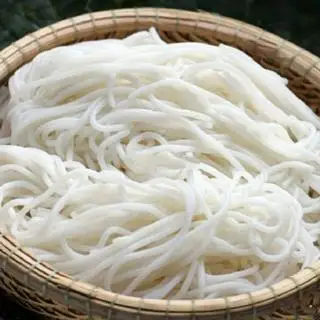 Bún thêm - 8.000 ₫ tại Lẩu Gà Lá É - Gà Vàng - Nguyễn Tri Phương
