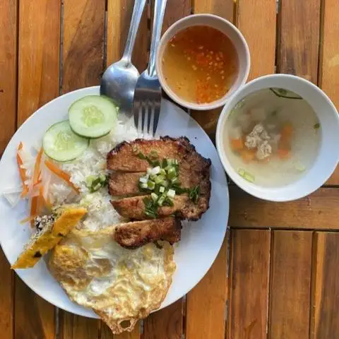 Cơm Tấm & Bún Thịt Nướng - Quốc Lộ 13 - Cơm/Cơm tấm gần bạn
