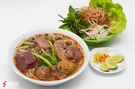 Bún bò tái giò - 52.000 ₫ tại Bún Bò & Bún Mọc Sườn Cô Châu - Lê Sát