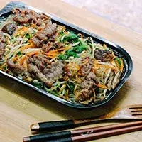 Hình ảnh Miến Trộn Thịt Bò Kiểu Hàn