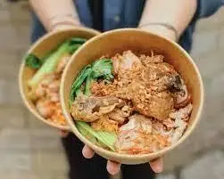 Hình ảnh Mì trộn gà