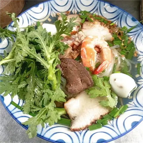 Quán Ăn Quận 4 - Điểm Tâm & Chè - Đoàn Văn Bơ - Bún/Phở/Mỳ/Cháo gần bạn