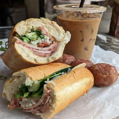 Hình ảnh Quán A Phúc - Bánh Mì & Nước Ép - Đại Học Quốc Gia Hà Nội