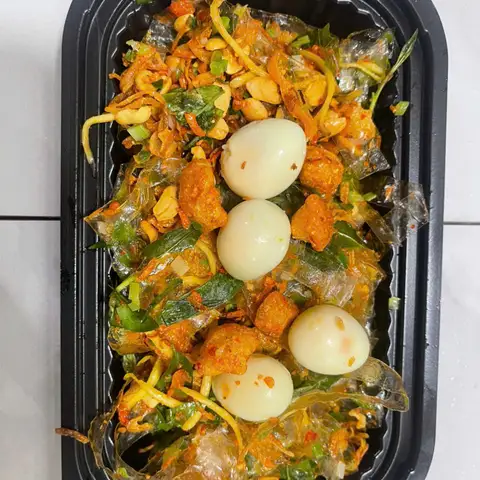 Hình ảnh Bé Chín Ăn Vặt - Đỗ Văn Dậy
