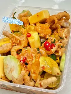 Chân gà rút xương (kèm nước chấm sữa tắc ớt nhà làm) - 115.000 ₫ tại Chân gà sốt thái - Bếp Bé An Quận 4 - Tôn Đản