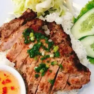 Hình ảnh Cơm sườn nướng