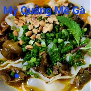 Mỳ Quảng mề gà - 59.000 ₫ tại Rất Quảng Quán 4 - Mỳ Quảng - Phạm Văn Đồng