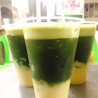 Hình ảnh Rau má đậu xanh sữa dừa - 2 ly lớn