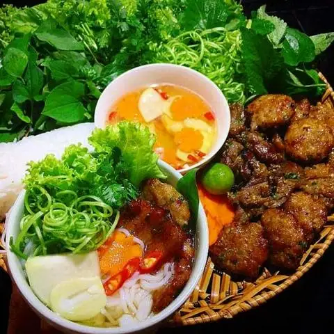 Hình ảnh Bún Chả - Nem Rán Long Vũ - Bạch Mai