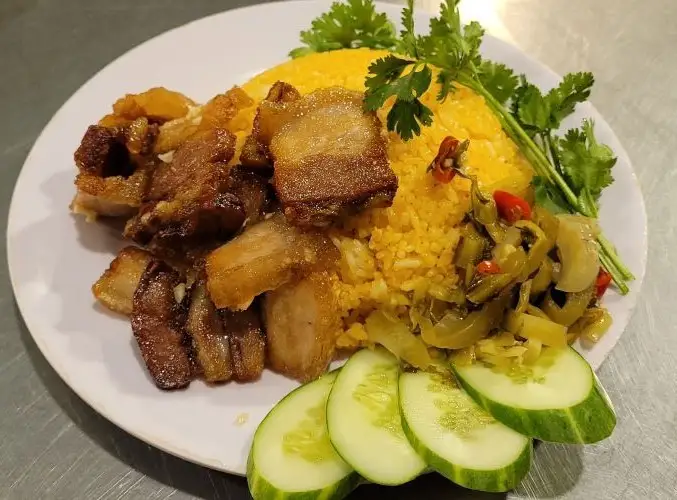Hình ảnh Cơm chiên ba rọi 
