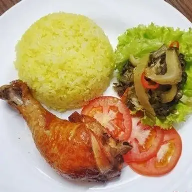 Cơm Gà Xối Mỡ Đùi Tỏi - 45.000 ₫ tại Cơm Gà Xối Mỡ Trang 99 - Lê Đức Thọ