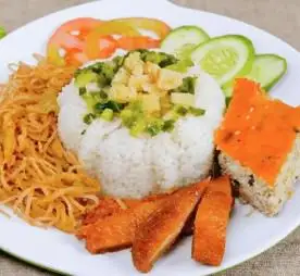Cơm sườn bì - 60.000 ₫ tại Cơm Tấm Góc Phố - Phan Văn Hân