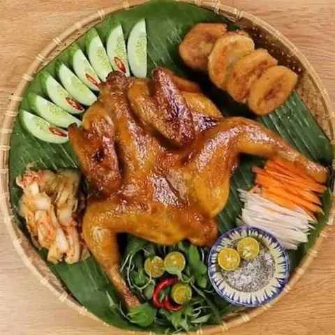 Hình ảnh TN - Gà Nướng & Gà Ủ Muối - Đường 475