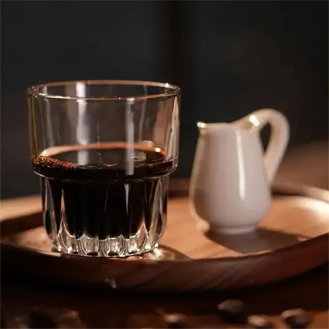 Hình ảnh Cà Phê Góc Phố - Nguyễn Bình