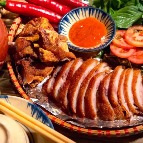 Hình ảnh Giò Heo Nướng Vĩnh Phát - Âu Cơ