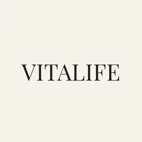 Vitalife - Nước Ép, Sinh Tố & Detox - Bến Vân Đồn - Sinh tố/Nước ép/Sữa gần bạn