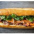 Hình ảnh Bánh mì thịt nướng than hoa