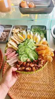 Mẹt nhỏ bánh cuốn tự cuốn - 130.000 ₫ tại Bánh Cuốn Tây Sơn - Nhà Thắm - Tỉnh Lộ 43