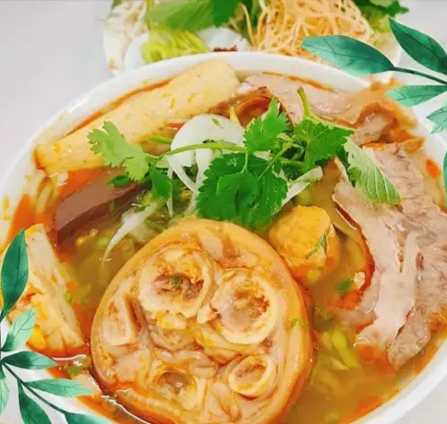 Bún bò đầy đủ có giò heo - 69.000 ₫ tại Bún Bò Huế Cát Tường - Hùynh Tấn Phát