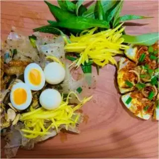 Hình ảnh Combo trộn - trứng cút nướng