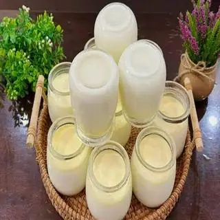 Hình ảnh Sữa chua úp ngược - 6 hủ