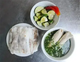 Hình ảnh Bánh cuốn - suất giò