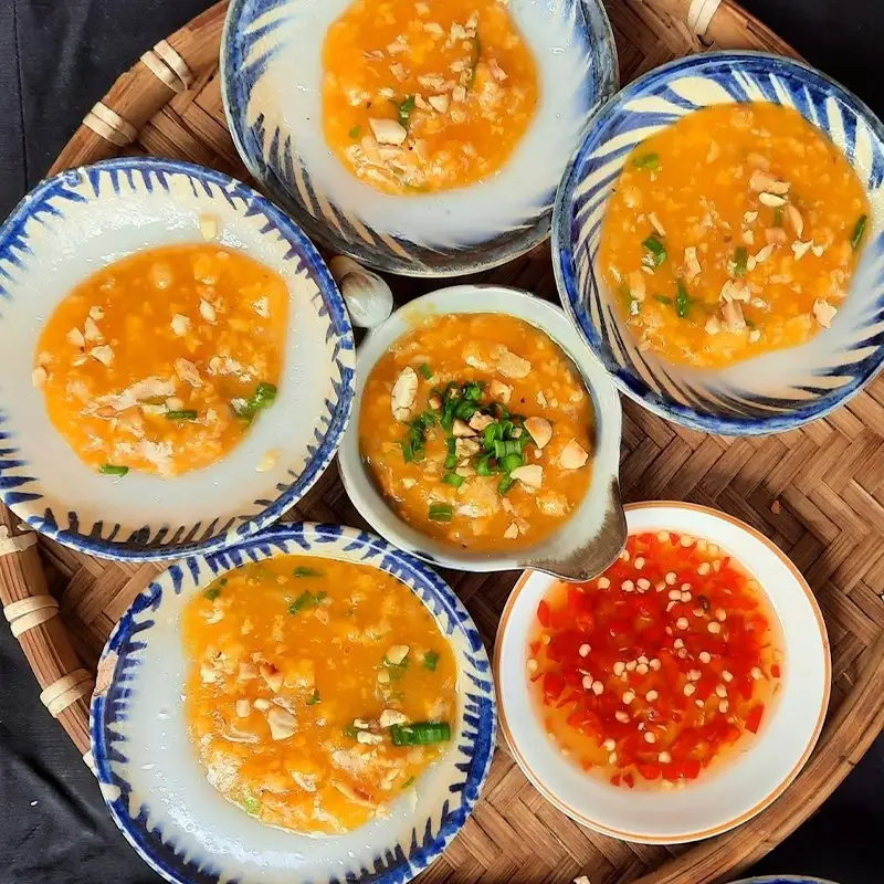 Bánh bèo đặc biệt - 35.000 ₫ tại Bánh Bèo Út Liên - Chung Cư Ngô Gia Tự
