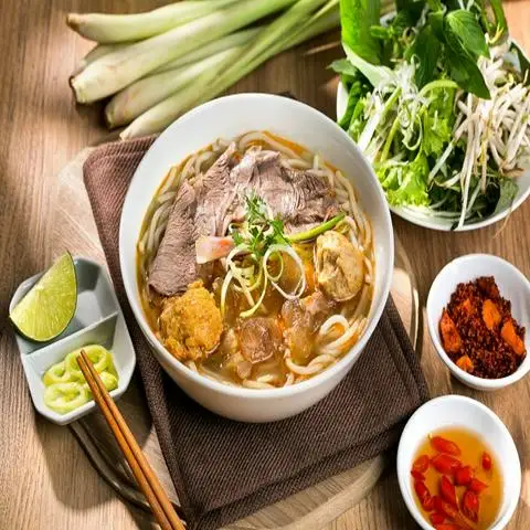 Ánh Tuyết - Bún Bò Huế & Mì Quảng - Cách Mạng Tháng 8 - Bún/Phở/Mỳ/Cháo gần bạn