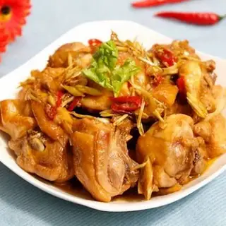 Hình ảnh Gà xào sả ớt