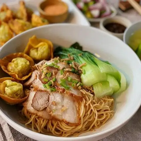 Hoàng Ký - Hủ Tiếu Mì, Hoành Thánh & Xá Xíu -  Điện Biên Phủ - Bún/Phở/Mỳ/Cháo gần bạn