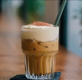 Cà phê muối - 22.000 ₫ tại Cà Phê Muối Cây Quéo - Nguyễn Văn Đậu