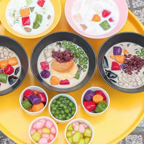 Shi - Chè Ngon Nước Mát - Hoa Đào - Tráng miệng gần bạn