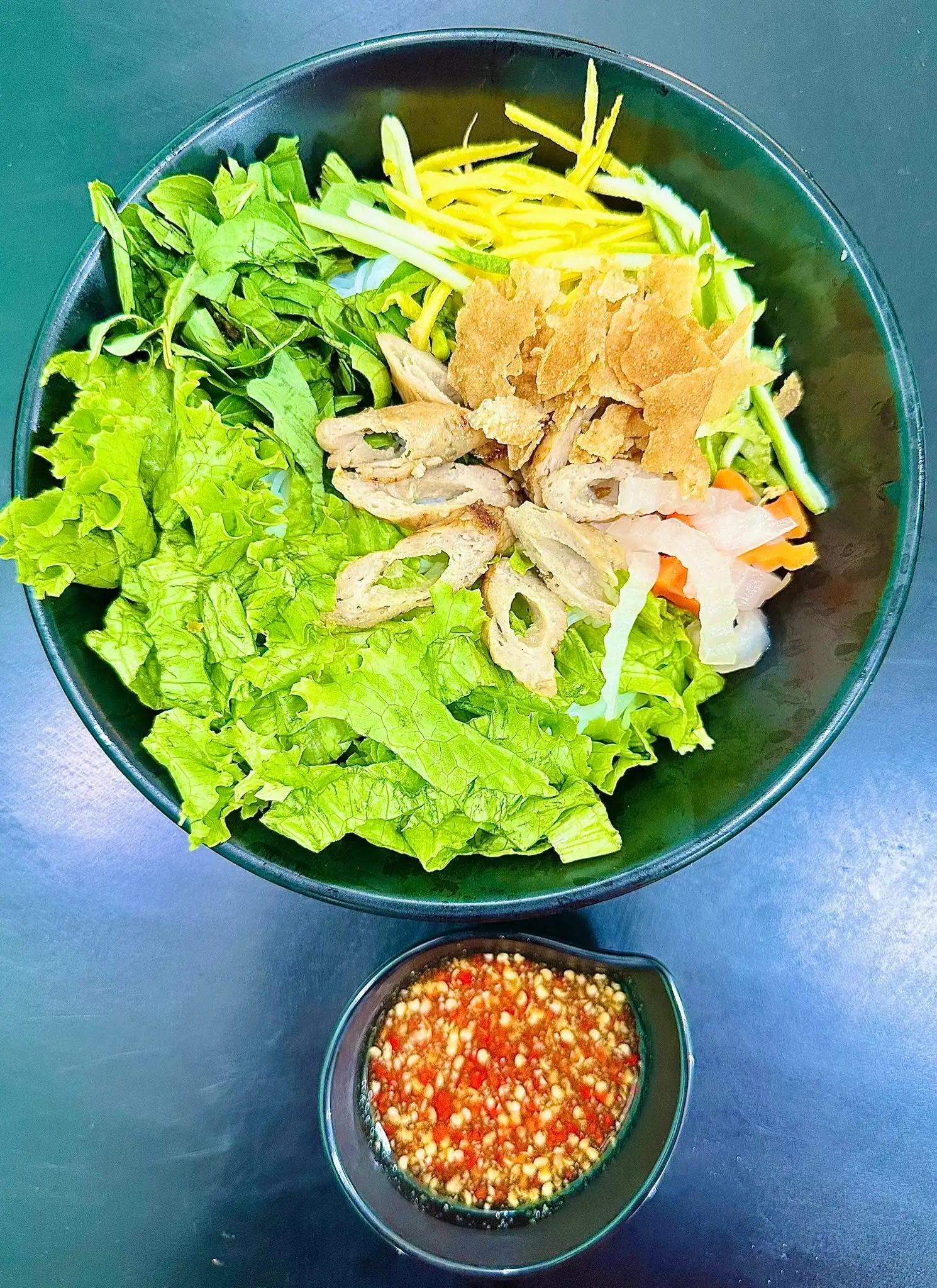 Bún nem nướng - 33.000 ₫ tại Nem nướng mộc - Nguyễn Gia Trí